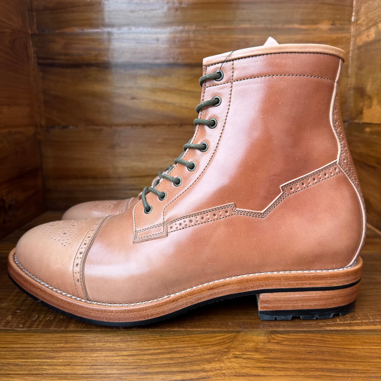 Prof. Barnets "Benjamin" Balmoral Cap Toe Boots
