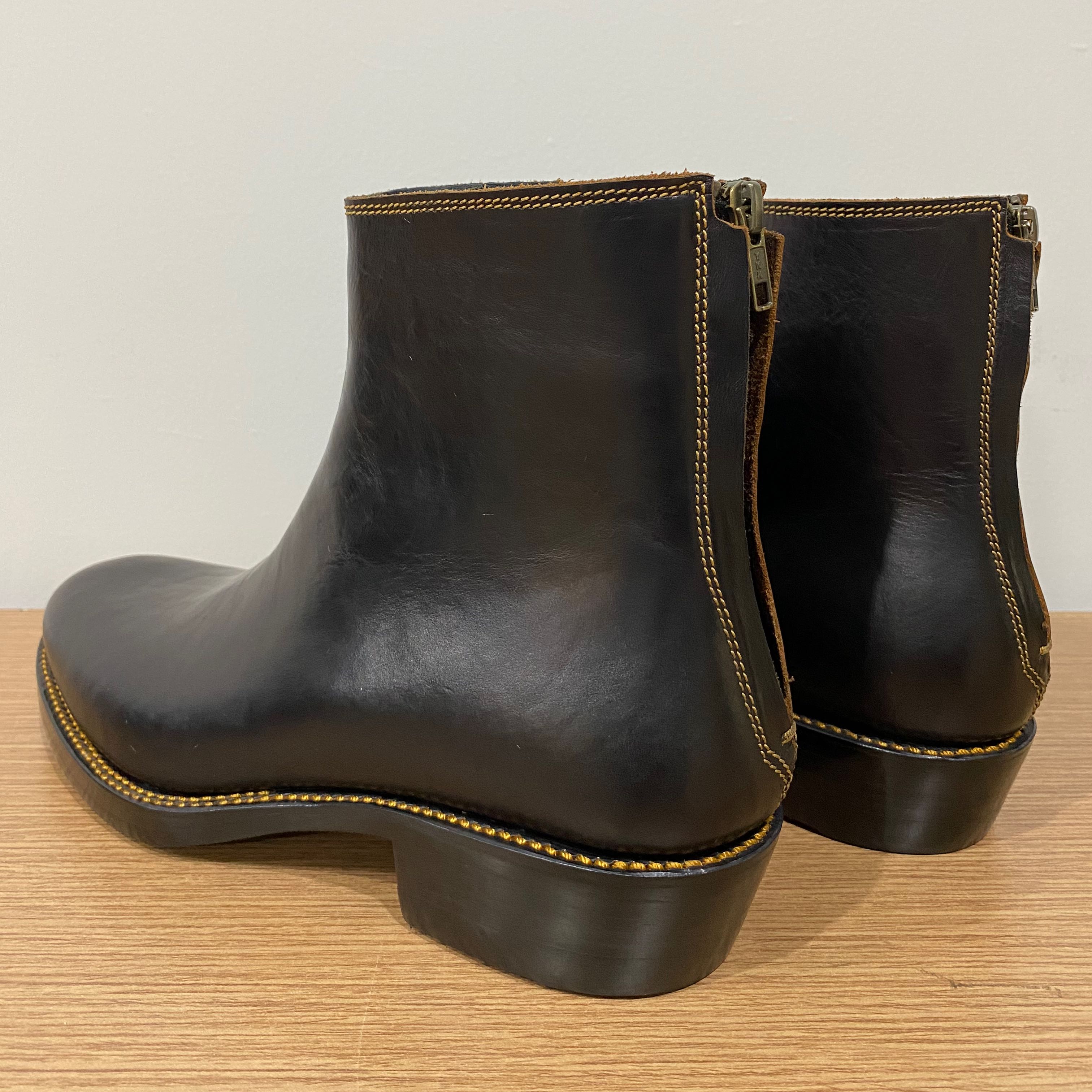 Fortis Sadewa Wholecut Zipper Boots