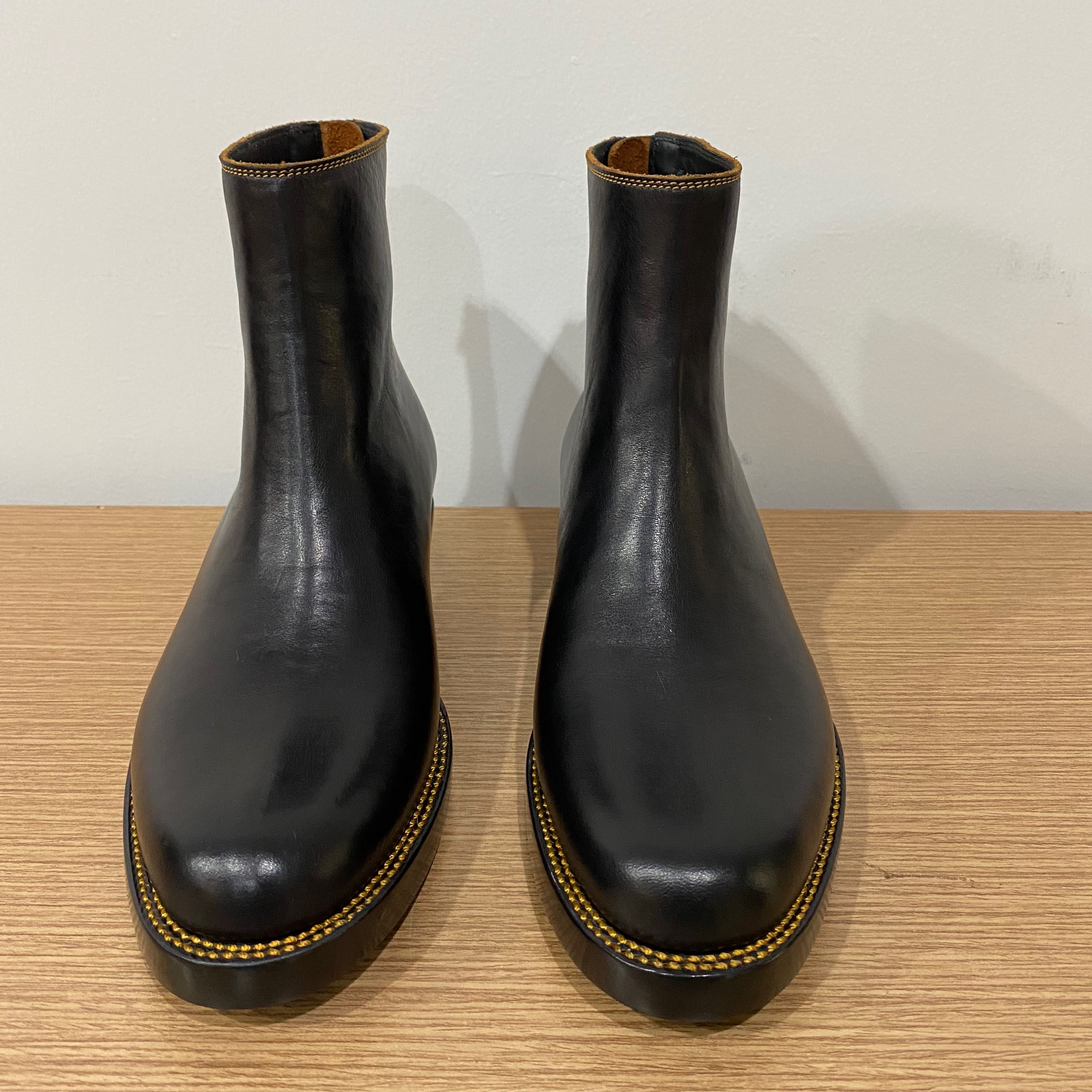 Fortis Sadewa Wholecut Zipper Boots