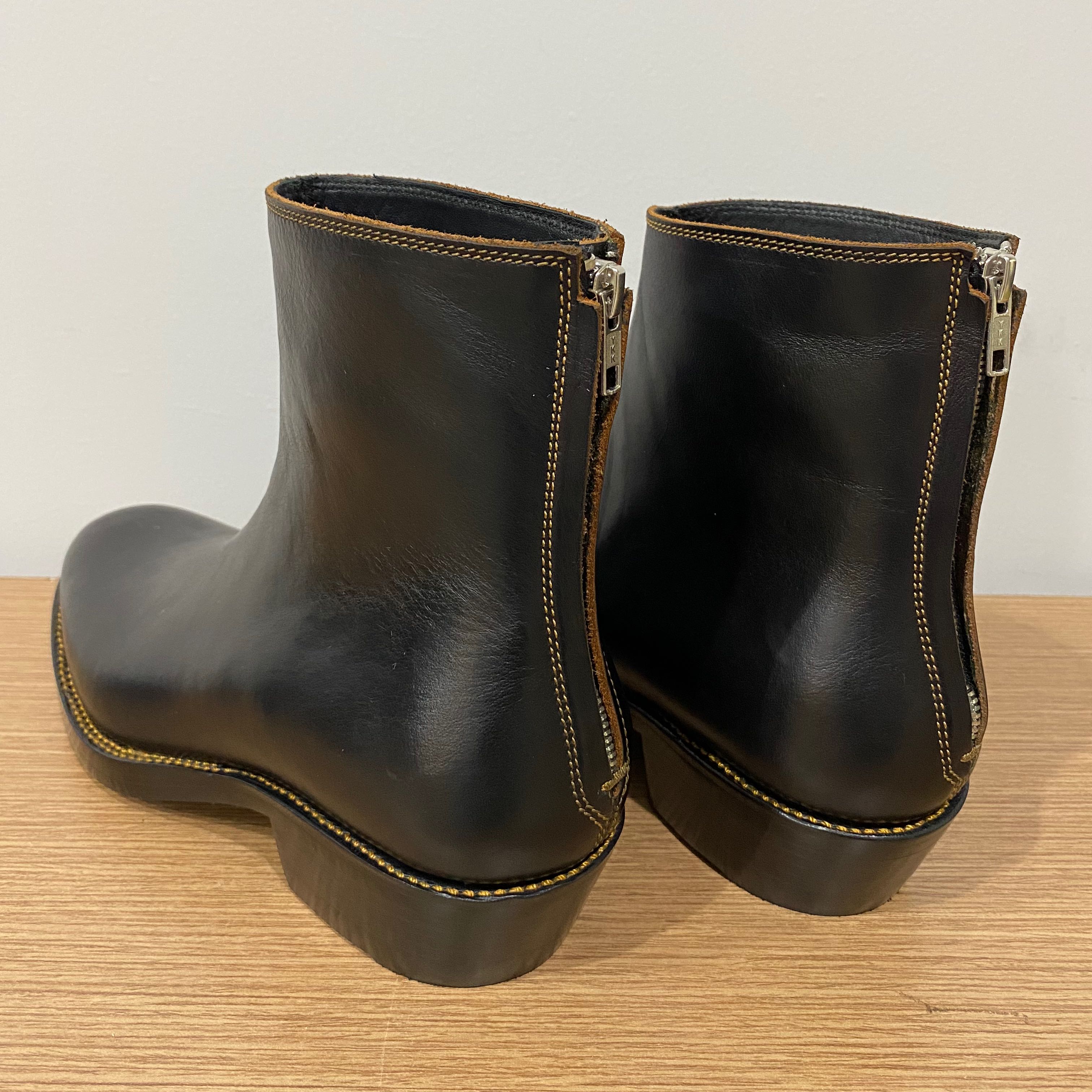 Fortis Sadewa Wholecut Zipper Boots