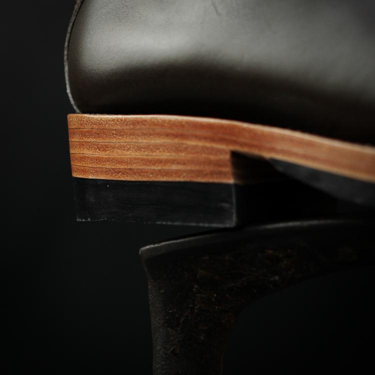 Fortis Wholecut Chelsea Boots