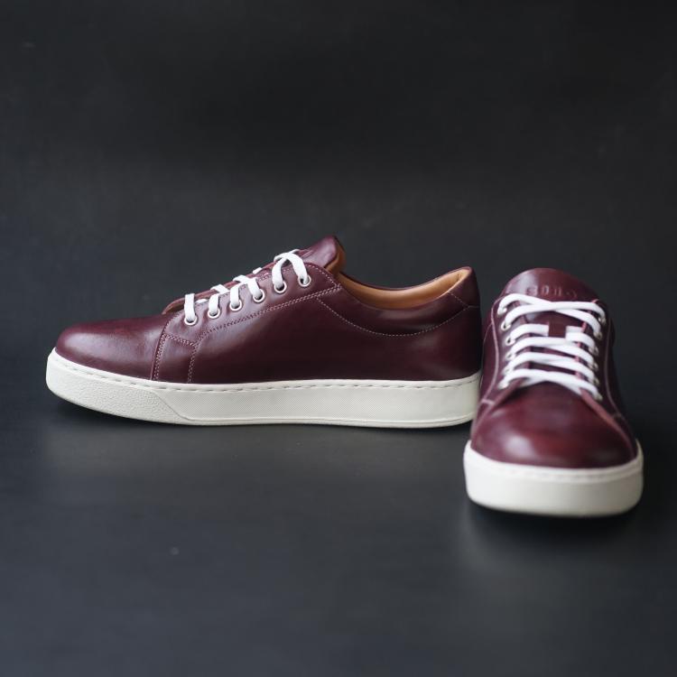 Songo Low Top with Pull Up Leather and Vibram Rubber  Sole