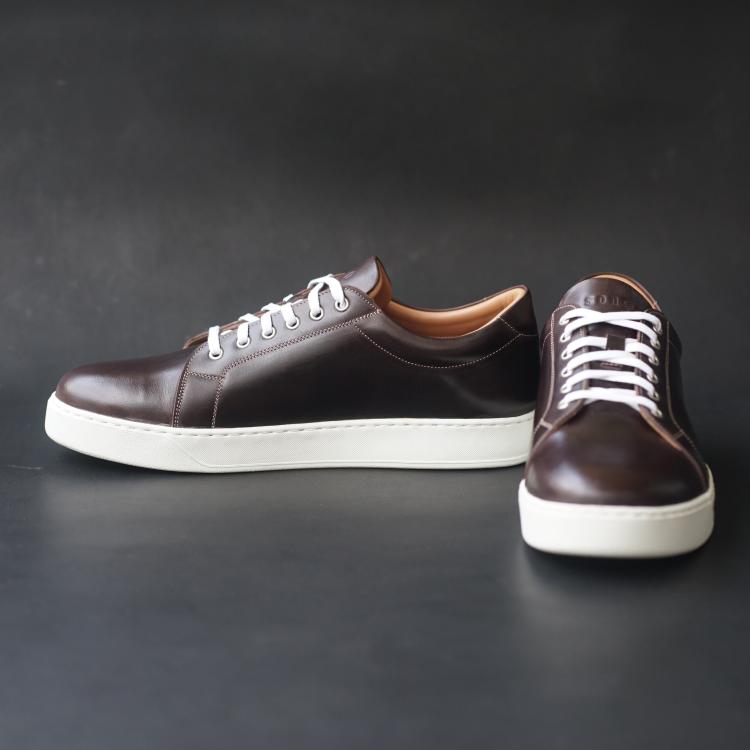 Songo Low Top with Pull Up Leather and Vibram Rubber  Sole