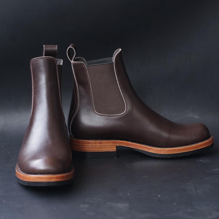 Fortis Wholecut Chelsea Boots