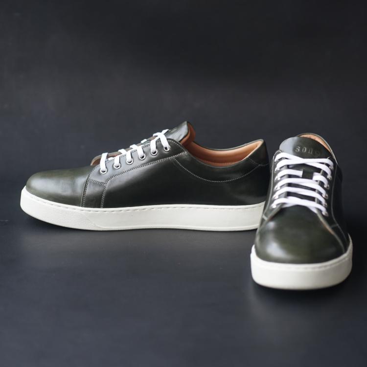 Songo Low Top with Pull Up Leather and Vibram Rubber  Sole