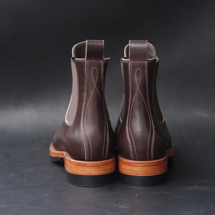 Fortis Wholecut Chelsea Boots