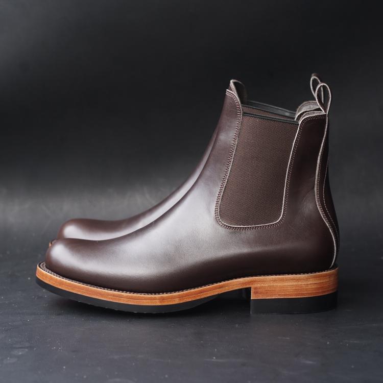 Fortis Wholecut Chelsea Boots