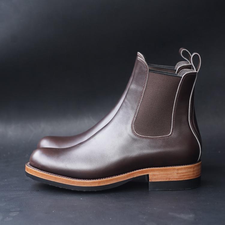 Fortis Wholecut Chelsea Boots